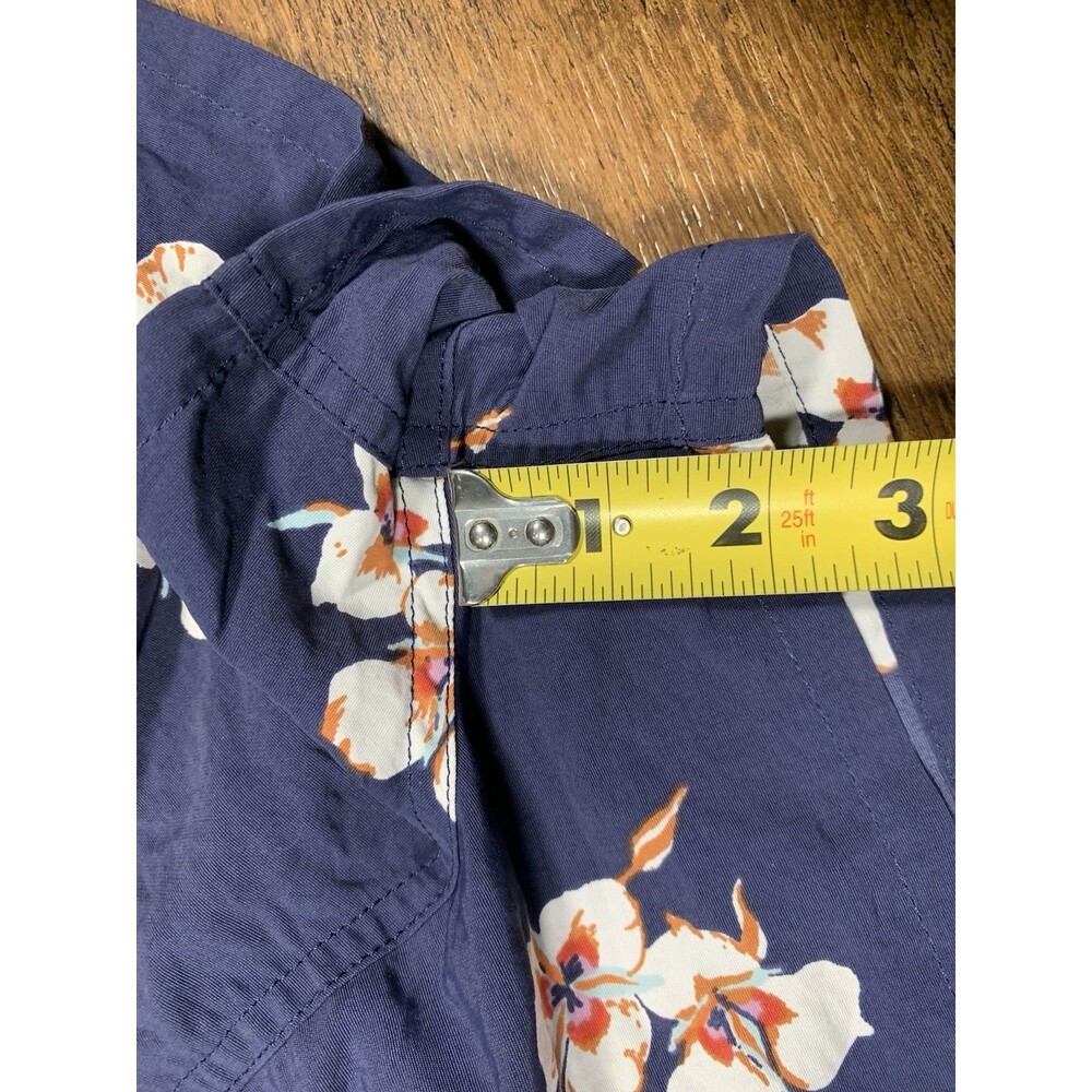Patagonia Barely Baggies Shorts Women’s M Blue Floral Boardshort 2.5 Inseam EUC - Picture 3 of 5